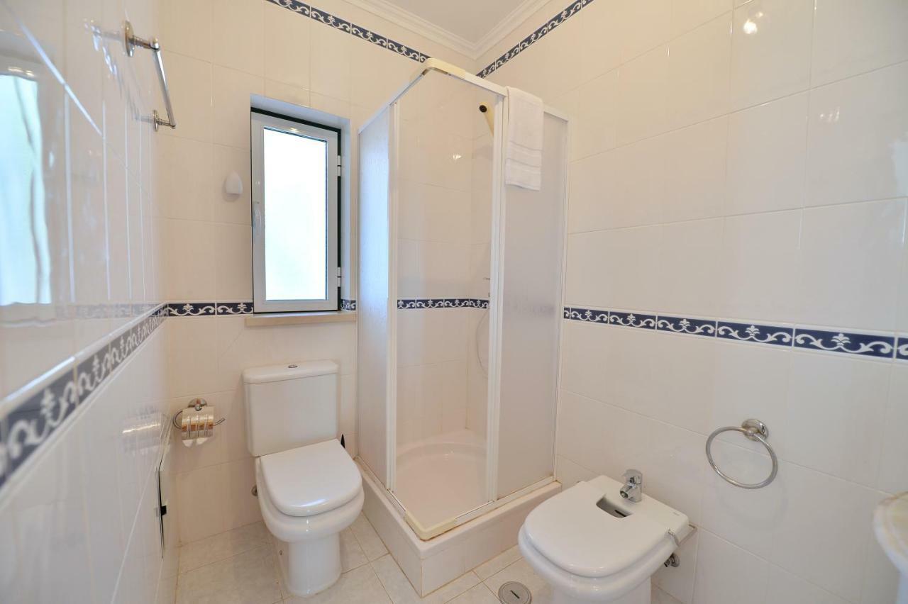 אלבופיירה Townhouse Next To Falesia Beach מראה חיצוני תמונה