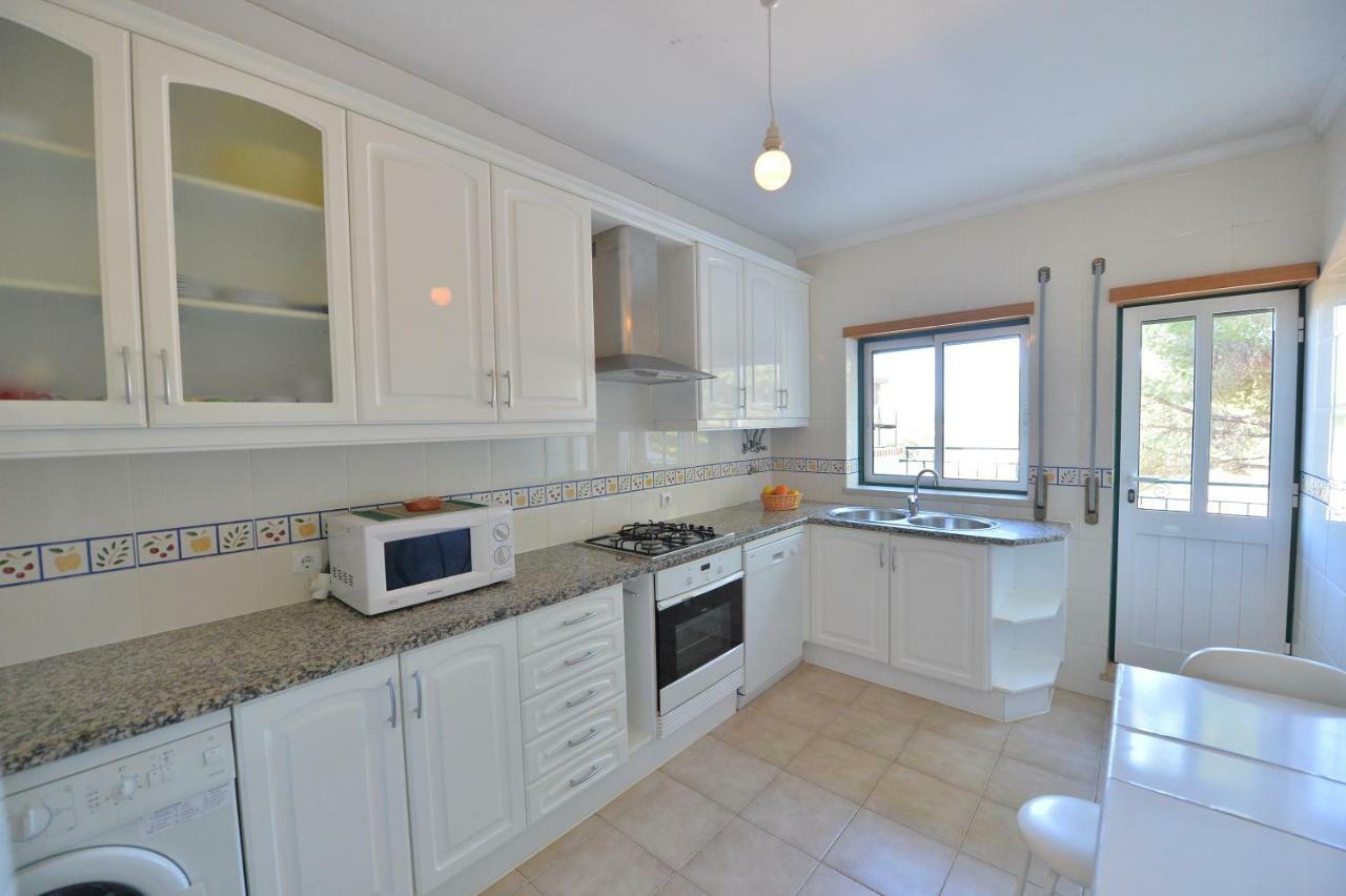אלבופיירה Townhouse Next To Falesia Beach מראה חיצוני תמונה