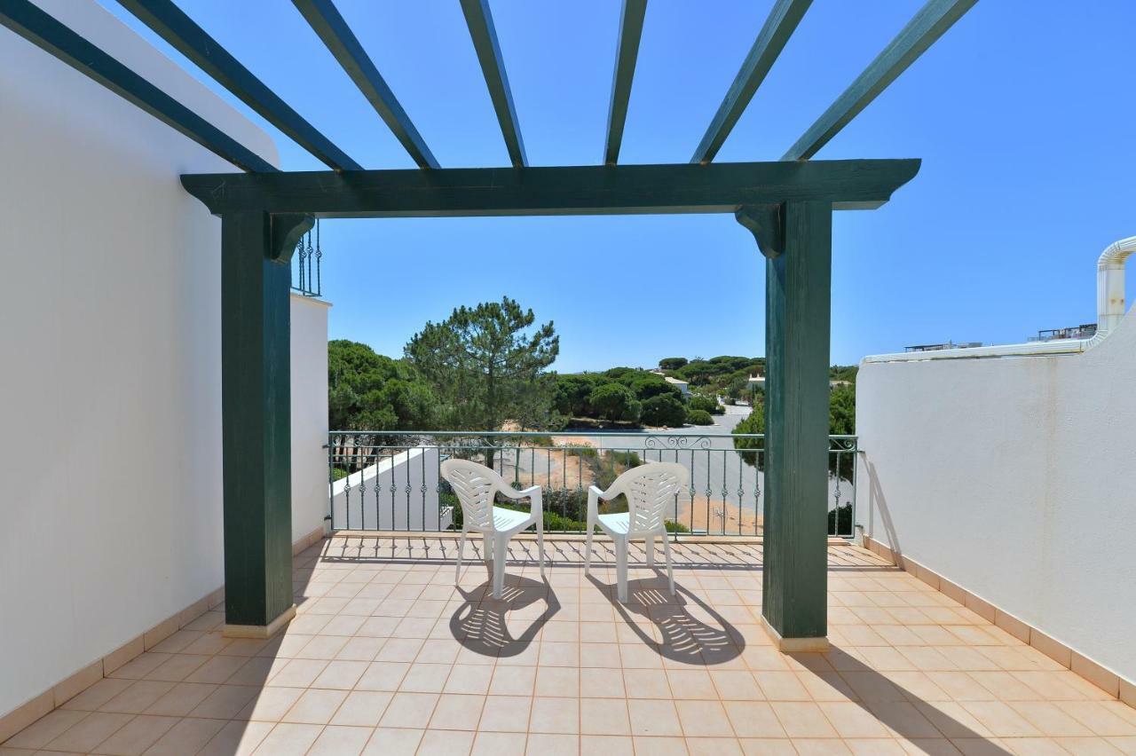 אלבופיירה Townhouse Next To Falesia Beach מראה חיצוני תמונה